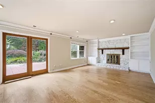 953 Hidden Hollow Dr, Marietta, GA 30068 - Photo 10
