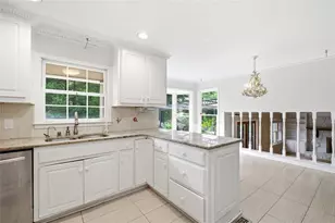 953 Hidden Hollow Dr, Marietta, GA 30068 - Photo 10