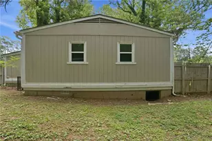 748 Amber Pl NW, Atlanta, GA 30331 - Photo 22