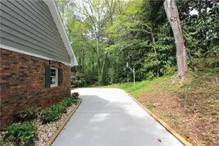 1365 Timberland Dr, Marietta, GA 30067 - Photo 42