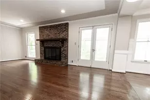 1365 Timberland Dr, Marietta, GA 30067 - Photo 16