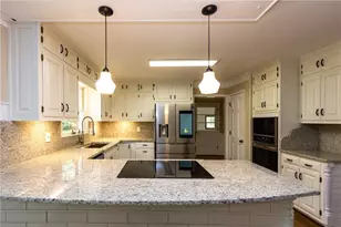 1365 Timberland Dr, Marietta, GA 30067 - Photo 10