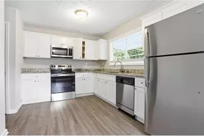 2370 Tiffany Circle, Decatur, GA 30035 - Photo 12