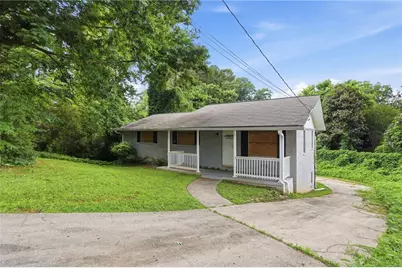 2370 Tiffany Circle, Decatur, GA 30035 - Photo 2