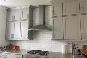 205 Bedford Aly, Johns Creek, GA 30024 - Photo 2
