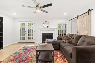 1359 N Crossing Drive NE, Atlanta, GA 30329 - Photo 2