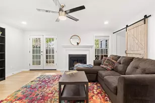 1359 N Crossing Dr NE, Atlanta, GA 30329 - Photo 2