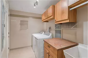 700 Park Regency Pl NE, Atlanta, GA 30326 - Photo 24