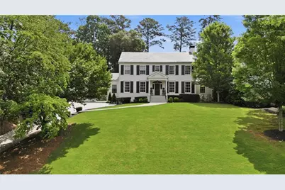 3799 N Stratford Road NE, Atlanta, GA 30342 - Photo 2
