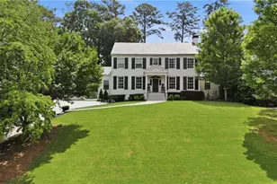 3799 N Stratford Rd NE, Atlanta, GA 30342 - Photo 2