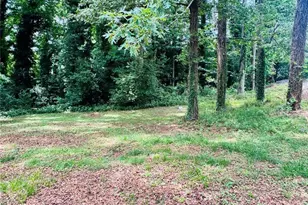 521 Navarre Dr, Stone Mountain, GA 30087 - Photo 8