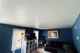 521 Navarre Dr, Stone Mountain, GA 30087 - Photo 4