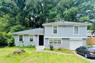 521 Navarre Dr, Stone Mountain, GA 30087 - Photo 1