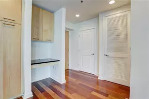 3324 Peachtree Rd NE, Atlanta, GA 30326 - Photo 6