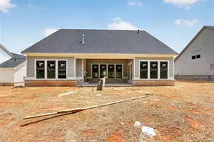 357 Lk Vis Dr, Statham, GA 30666 - Photo 16