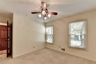 886 Marbrook Dr, Lawrenceville, GA 30044 - Photo 26