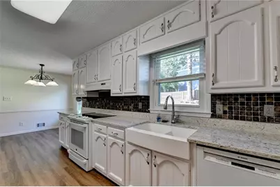 886 Marbrook Drive, Lawrenceville, GA 30044 - Photo 12