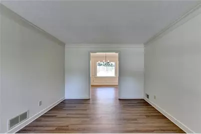 886 Marbrook Drive, Lawrenceville, GA 30044 - Photo 8
