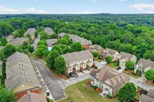 7960 Highland Bluff, Sandy Springs, GA 30328 - Photo 40