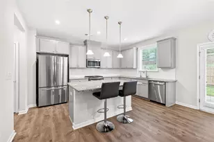 678 Saffron Blvd, Lawrenceville, GA 30045 - Photo 16