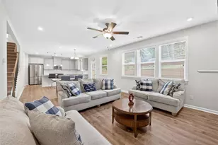678 Saffron Blvd, Lawrenceville, GA 30045 - Photo 10