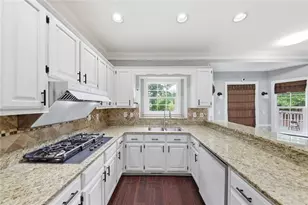 2650 Peregrine Ct, Suwanee, GA 30024 - Photo 4