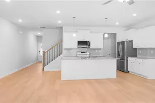 371 Lanier Cir, Woodstock, GA 30189 - Photo 6