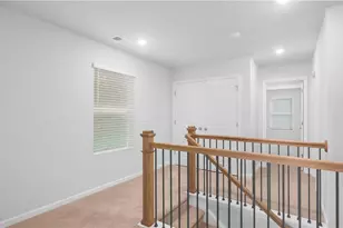 371 Lanier Cir, Woodstock, GA 30189 - Photo 12