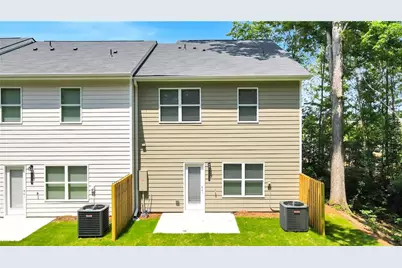 371 Lanier Circle, Woodstock, GA 30189 - Photo 4