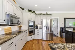 3328 Rough Creek Dr, Woodstock, GA 30189 - Photo 16
