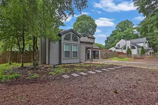 2155 Towne Manor Dr NW, Kennesaw, GA 30144 - Photo 2