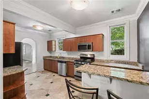 1530 Oakview Rd, Decatur, GA 30030 - Photo 16