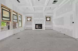 371 Lk Vis Dr, Statham, GA 30666 - Photo 8