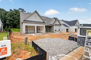 371 Lk Vis Dr, Statham, GA 30666 - Photo 4