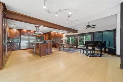 3985 Loch Highland Pass NE, Roswell, GA 30075 - Photo 10