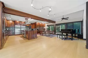 3985 Loch Highland Pass NE, Roswell, GA 30075 - Photo 10