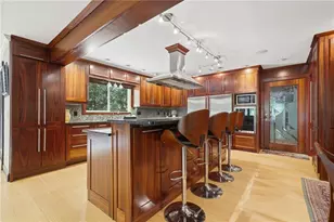 3985 Loch Highland Pass NE, Roswell, GA 30075 - Photo 6
