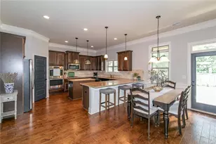 49 Bay Crest Ct, Loganville, GA 30052 - Photo 4