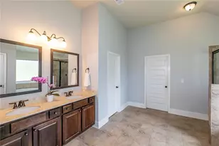 49 Bay Crest Ct, Loganville, GA 30052 - Photo 18