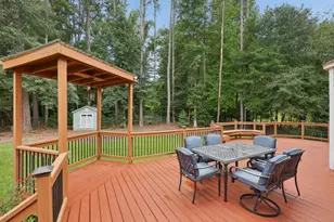 2388 Radbury Ln, Snellville, GA 30078 - Photo 6