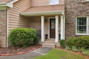 2388 Radbury Ln, Snellville, GA 30078 - Photo 10