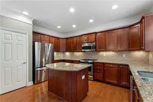 4905 Colchester Ct SE, Atlanta, GA 30339 - Photo 18