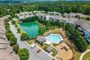 1305 Roswell Manor Cir, Roswell, GA 30076 - Photo 48