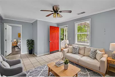 281 Valley Lake Drive, Stone Mountain, GA 30087 - Photo 6