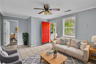 281 Valley Lake Dr, Stone Mountain, GA 30087 - Photo 6