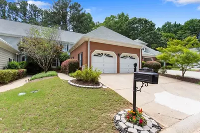3712 Wedgewood Chase, Peachtree Corners, GA 30092 - Photo 2