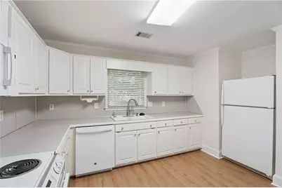 4760 Habersham Way SE, Conyers, GA 30094 - Photo 10