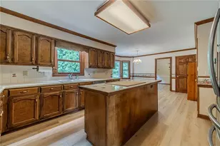 570 Trombley Bay Ln, Lawrenceville, GA 30044 - Photo 22