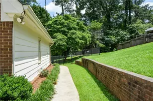 1333 Concord Cir SW, Lilburn, GA 30047 - Photo 4