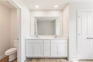 2000 Underwood Dr, Lawrenceville, GA 30043 - Photo 16
